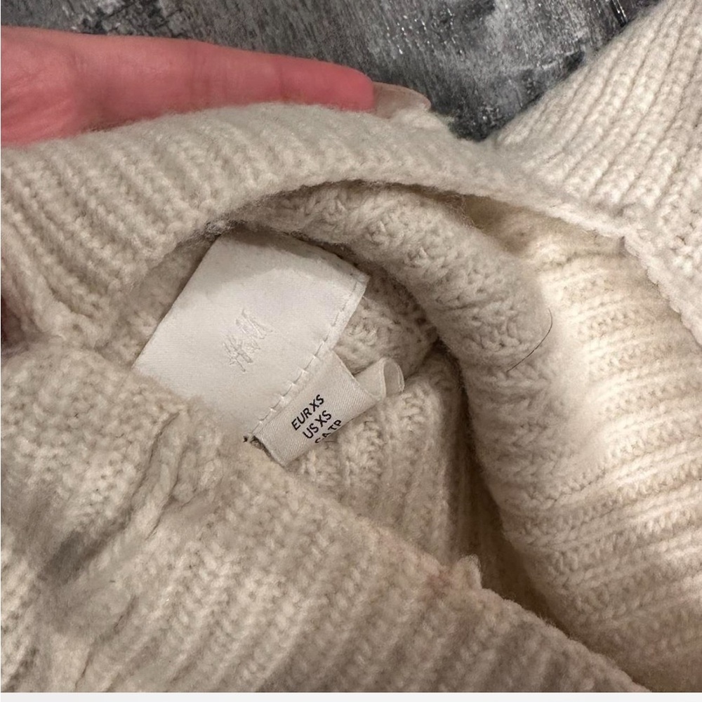 H&M Cream Ribbed Knit Dress - Picture 3 of 3